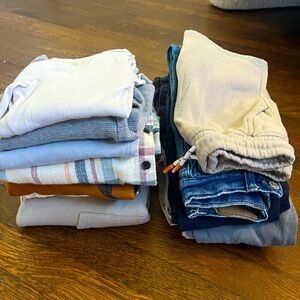 Whole Lot! Zara & H&M boys clothes! Long sleeve and pants. Sizes 5-6’s/6’s